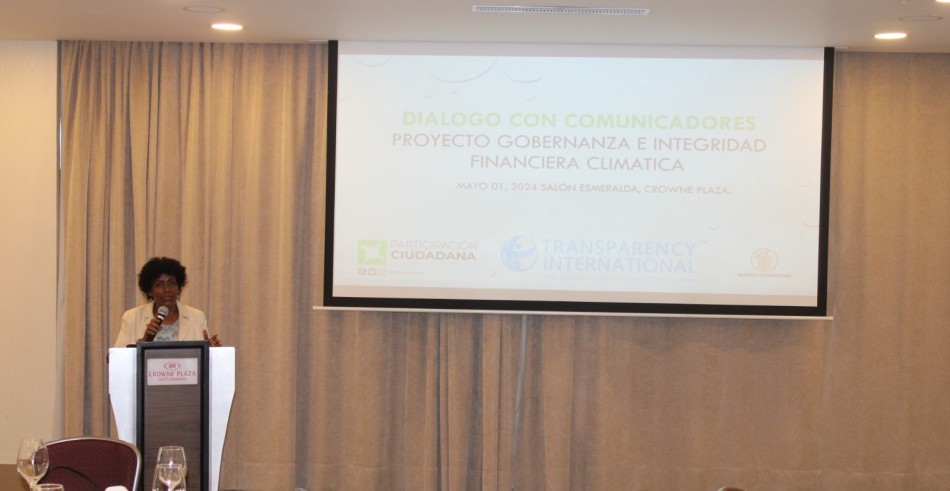 Participación Ciudadana realiza encuentro con periodistas y comunicadores sobre “Riesgos de Corrupción y Transparencia en el Financiamiento Climático y Delitos Ambientales”