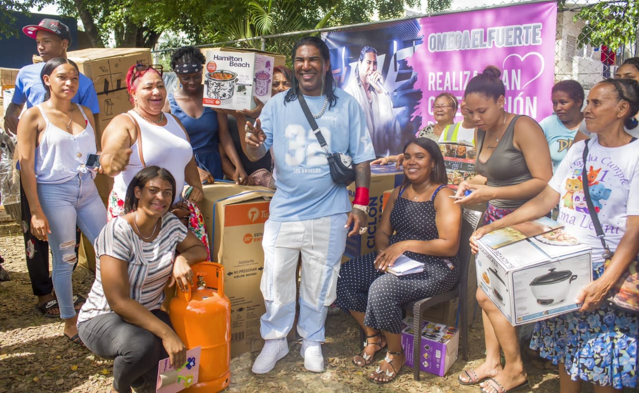 Omega "El Fuerte" Celebra el D&iacute;a de las Madres con una actividad especial en Pantoja