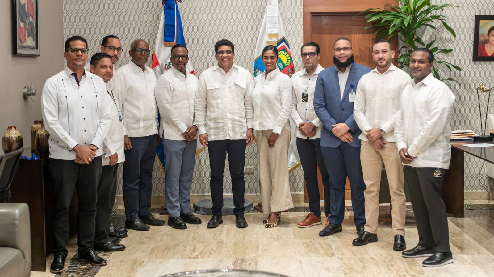 ACOSDE se re&uacute;nen; buscan promover desarrollo sostenible y dinamizar sector construcci&oacute;n del municipio