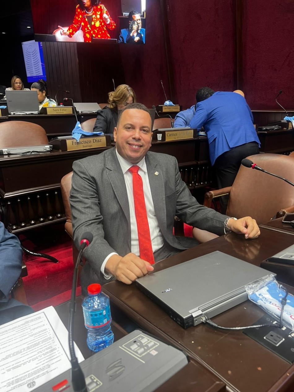 Diputado Manuel N&uacute;&ntilde;ez somete resoluci&oacute;n para reconstruir el hospital de atenci&oacute;n primaria Jacinto Ignacio Ma&ntilde;&oacute;n y elevarlo a hospital general