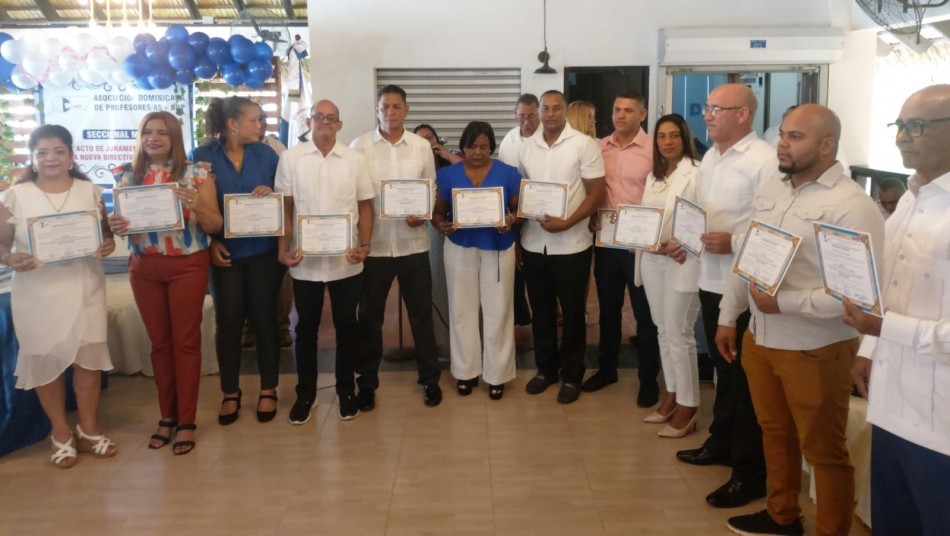 ADP seccional Mao juramenta nueva directiva 2024-2027
