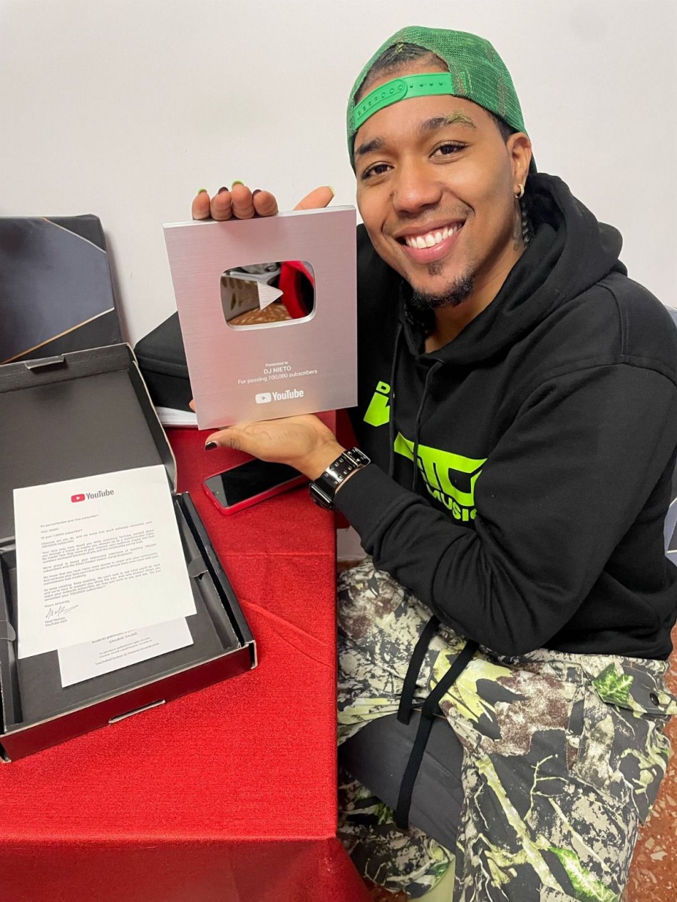 Dj Nieto obtiene placa de 100 mil suscriptores en YouTube; el primer dominicano radicado en Europa en alcanzar ese reconocimiento