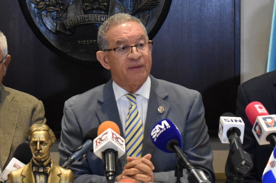 Instituto Duartiano exige medidas contundentes ante "masiva presencia haitiana" en RD