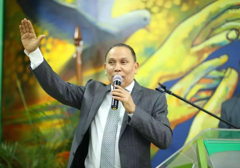 Radham&eacute;s Jim&eacute;nez: &ldquo;PRM sed&oacute; al pueblo con burudanga, pero ya los efectos pasaron