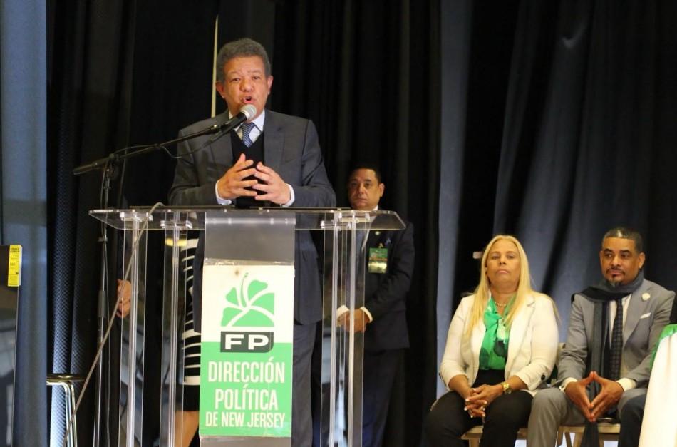 Leonel Fern&aacute;ndez desde EE.UU.: &ldquo;El gobierno del PRM ha sido indiferente ante intoxicaciones en escuelas&rdquo;