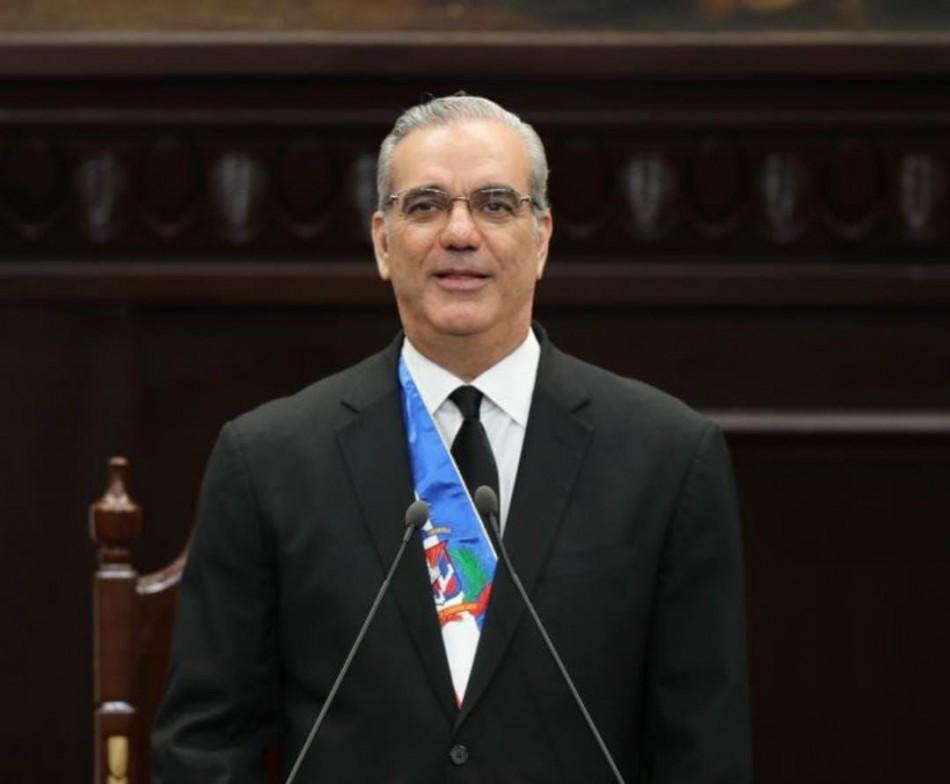 68.2% de los dominicanos aprueban gesti&oacute;n de gobierno de Abinader, seg&uacute;n encuesta de Markestrategia