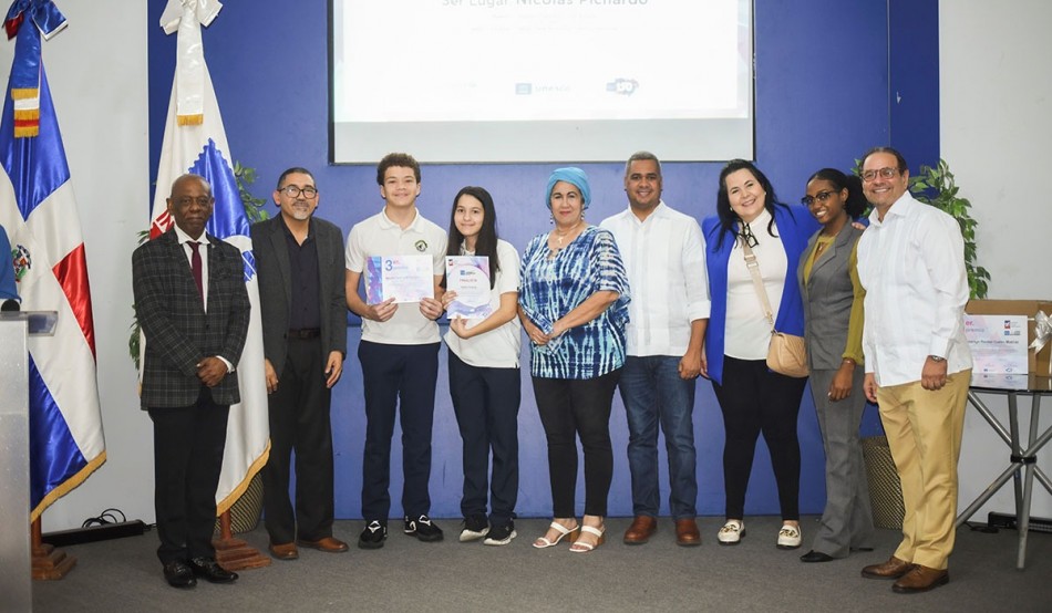 INPOSDOM convoca edición 54 del "Concurso Juvenil Internacional de Composiciones Epistolares 2025