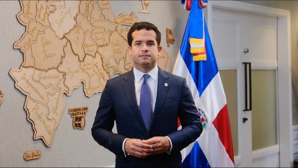 Omar Fern&aacute;ndez responde a rendici&oacute;n de cuentas con 11 proyectos de ley para impulsar econom&iacute;a