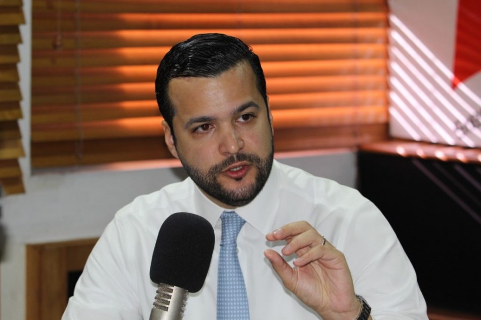 Rafael Paz sobre medidas derogadas: "El zigzagueo de la administración de Abinader y el PRM marea"