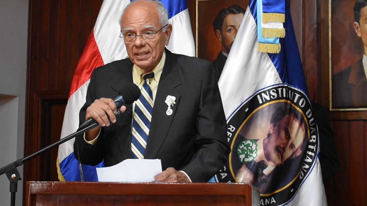 M&eacute;dico e historiador preside la nueva directiva del Instituto Duartiano
