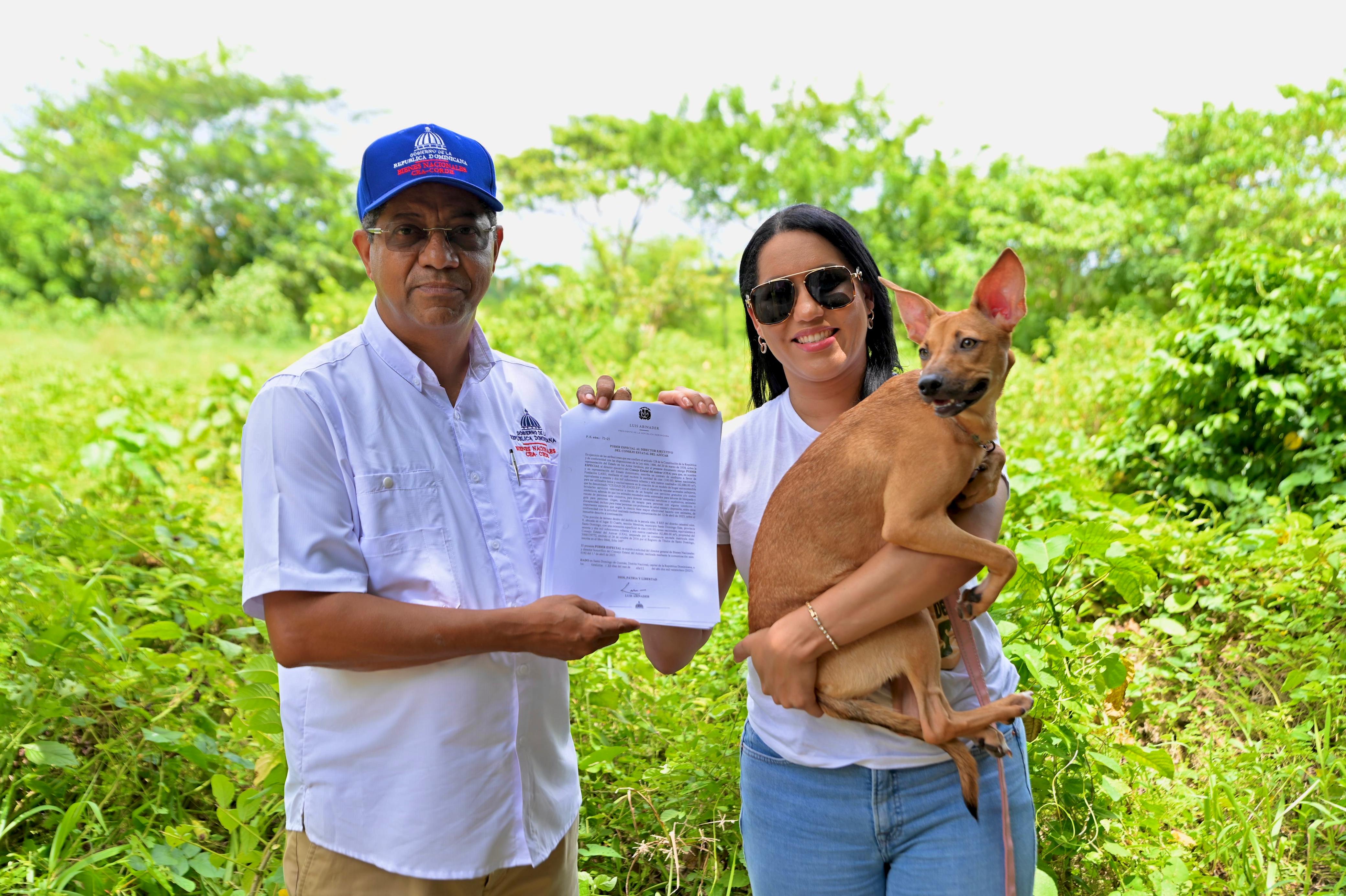 Bienes Nacionales entrega terrenos para Ciudad de los Animales de Fundaci&oacute;n LASO