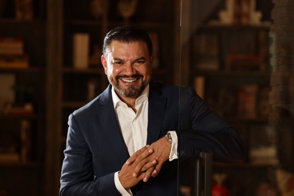 El Espejo Peruano…Por Andrés Vander Horst Álvarez