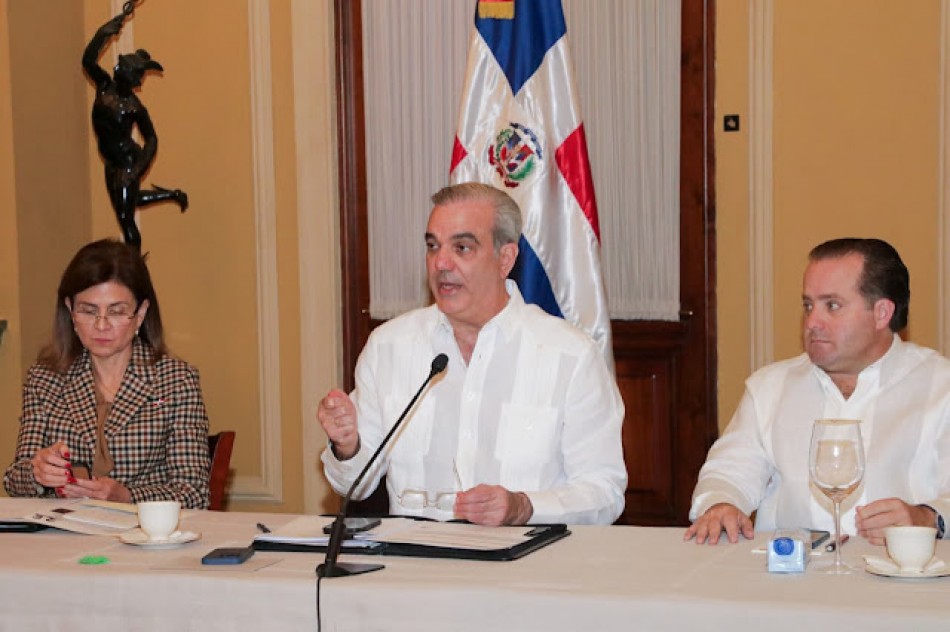 Gobierno dispone RD$12 mil MM para asistir a afectados por la tormenta Melissa