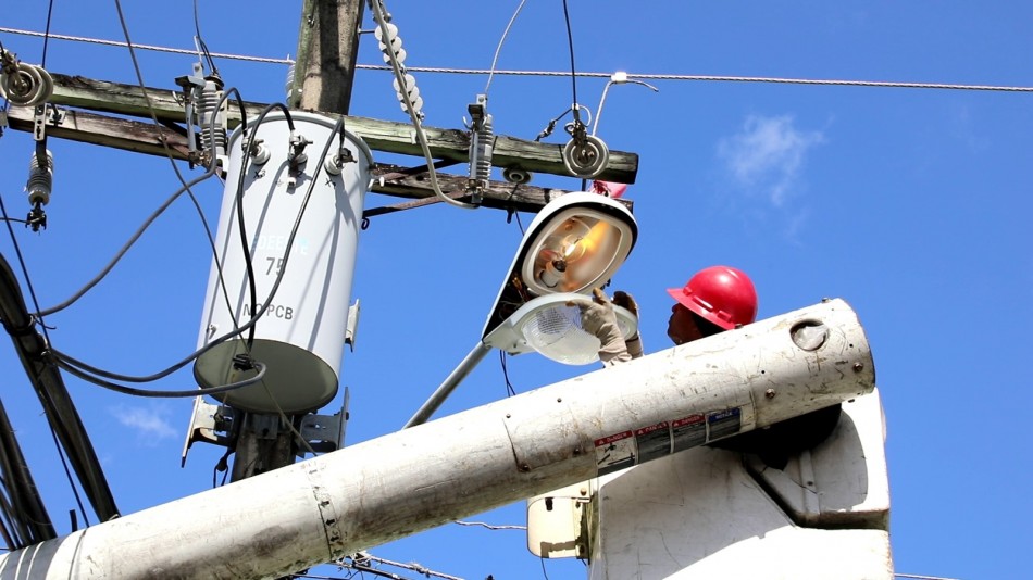 EDEESTE invierte m&aacute;s de RD$57 millones en alumbrado p&uacute;blico para fortalecer la seguridad ciudadana y vial