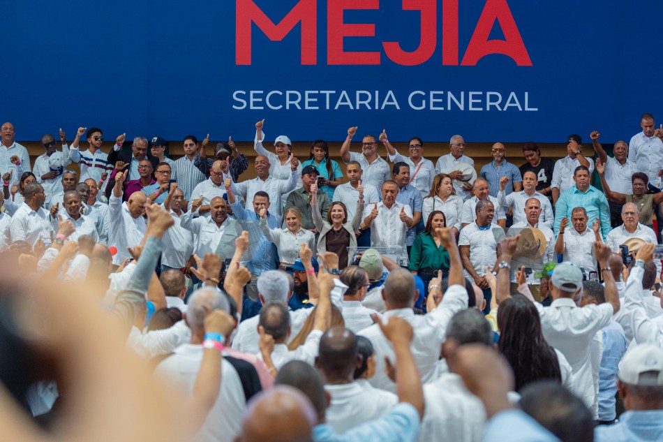 Carolina exhibe m&uacute;sculo pol&iacute;tico con gran apoyo de la estructura perreme&iacute;sta en la regi&oacute;n este