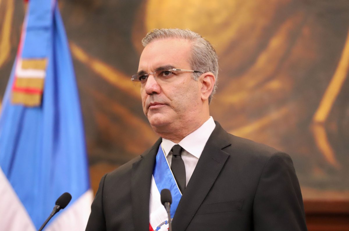Abinader afirma que la RD &laquo;est&aacute; avanzando&raquo;, con baja en inflaci&oacute;n y pobreza