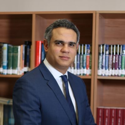 Abogado Guillermo Estrella deja el partido de Eduardo Estrella