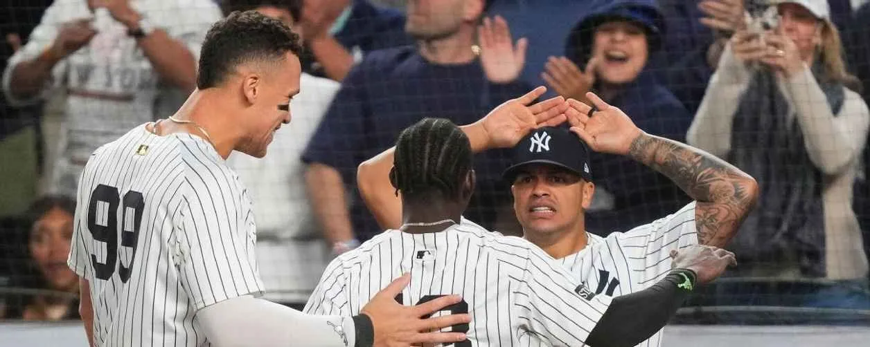 Los Yankees ganan un gran juego de pelota y est&aacute;n en la Serie Divisional