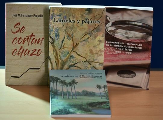 Banco Central presenta 4 nuevos libros durante la Feria del Libro