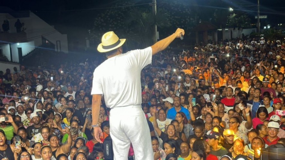 Wason Brazobán rompe récords de asistencia para un concierto gratuito en RD