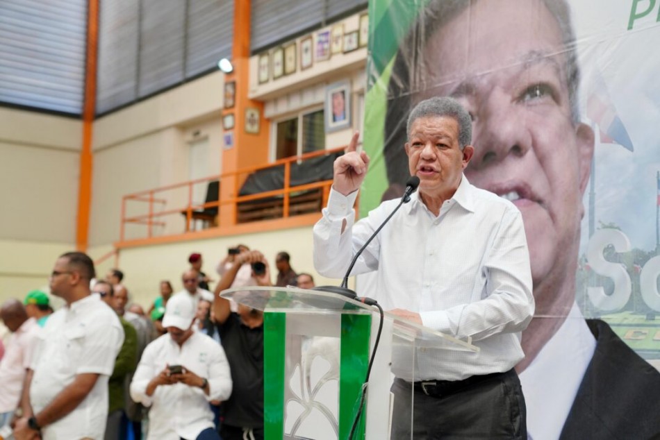 Leonel Fern&aacute;ndez asegura que el pa&iacute;s ha retrocedido &ldquo;al siglo 19&rdquo; bajo el gobierno del PRM