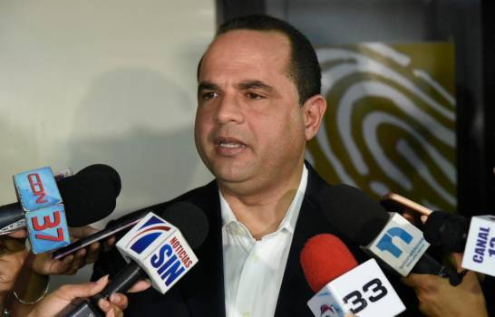 FP dice &laquo;mafia y buscones&raquo; han vuelto a instituciones p&uacute;blicas