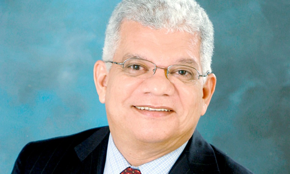 Miguel Guerrero critica la cantidad de recursos invertidos para llevar a periodistas e influencers dominicanos a Fitur 2023