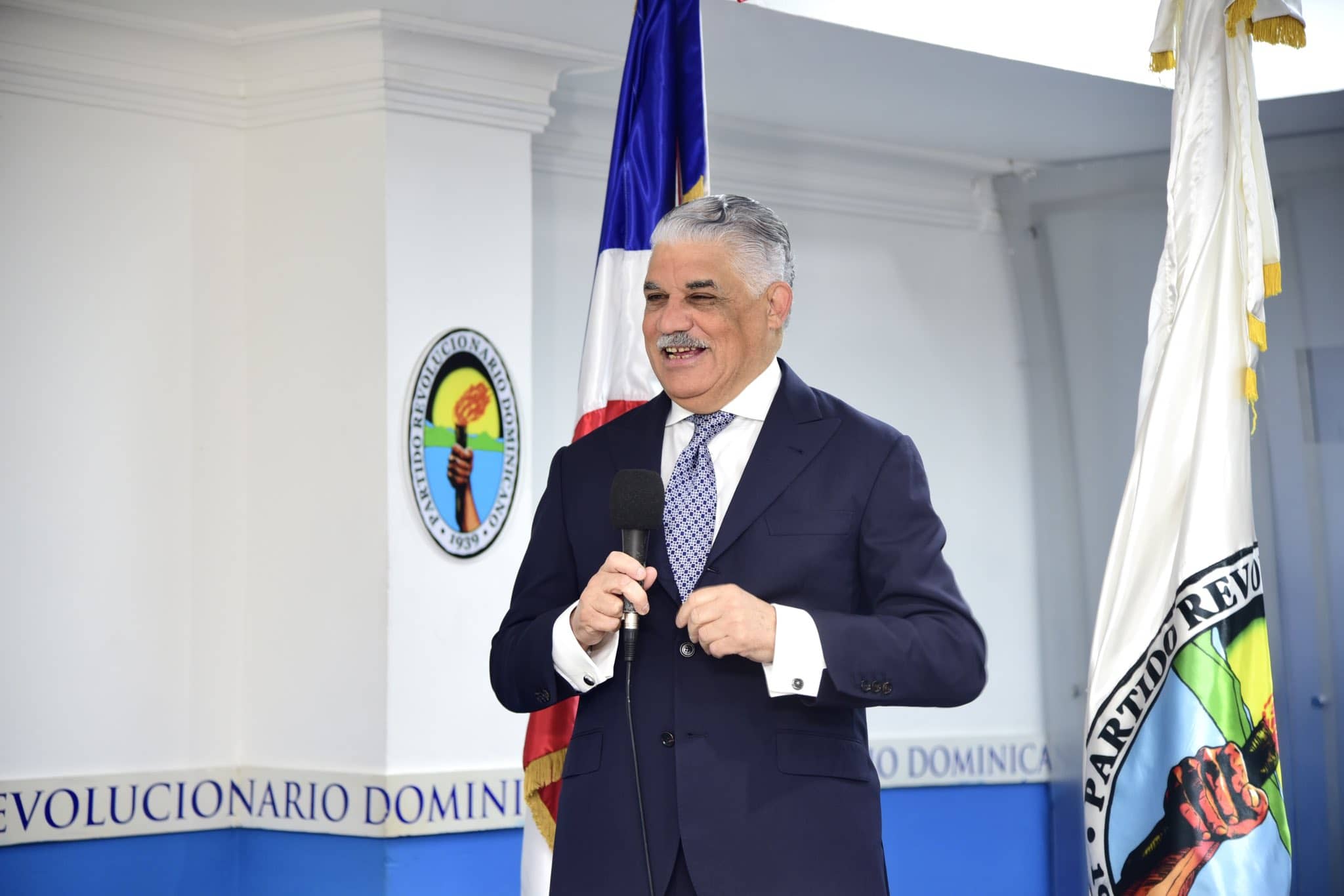 Miguel Vargas escoge como compa&ntilde;ero de boleta al joven abogado Joel D&iacute;as Ure&ntilde;a