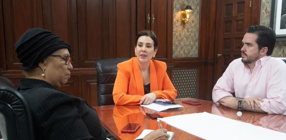 Nuevo contrato Aerodom garantiza al país más de US$3,000 millones