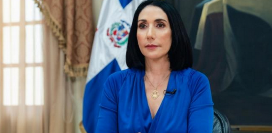 Raquel Arbaje le responde a Leonel Fern&aacute;ndez ante denuncias de abandono en SDO