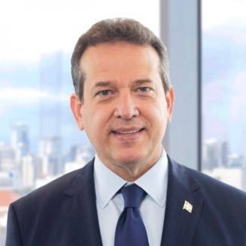 Ito Bisono inicia la semana visitando la ruta industrial del Puerto Dp World Caucedo