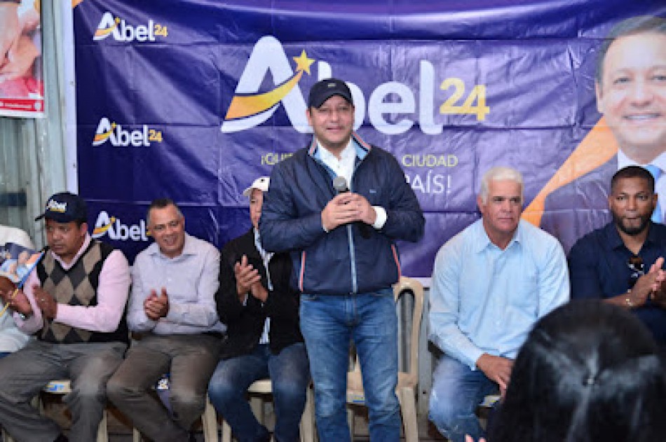 Abel Martínez: “nuestra meta es tomar las riendas del país para recomponer la calidad de vida de los dominicanos”
