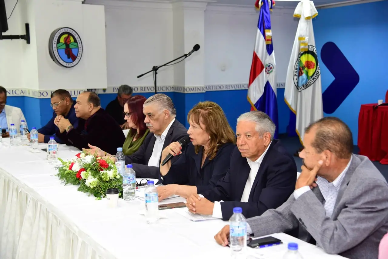 PRD designa a H&eacute;ctor Guzm&aacute;n como presidente ejecutivo