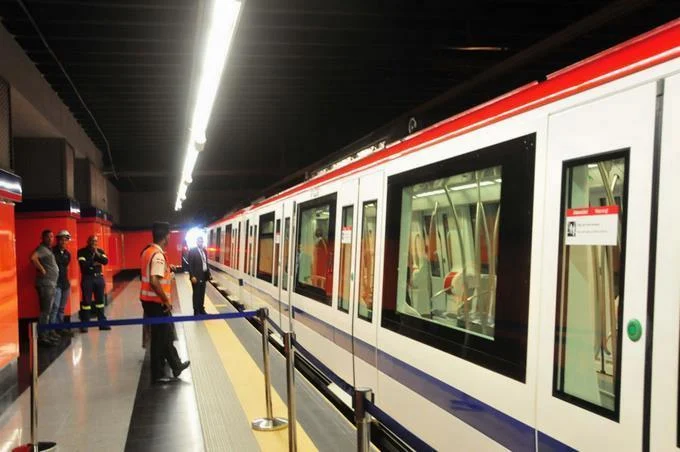 Persona embriagada hiri&oacute; a usuario en el Metro