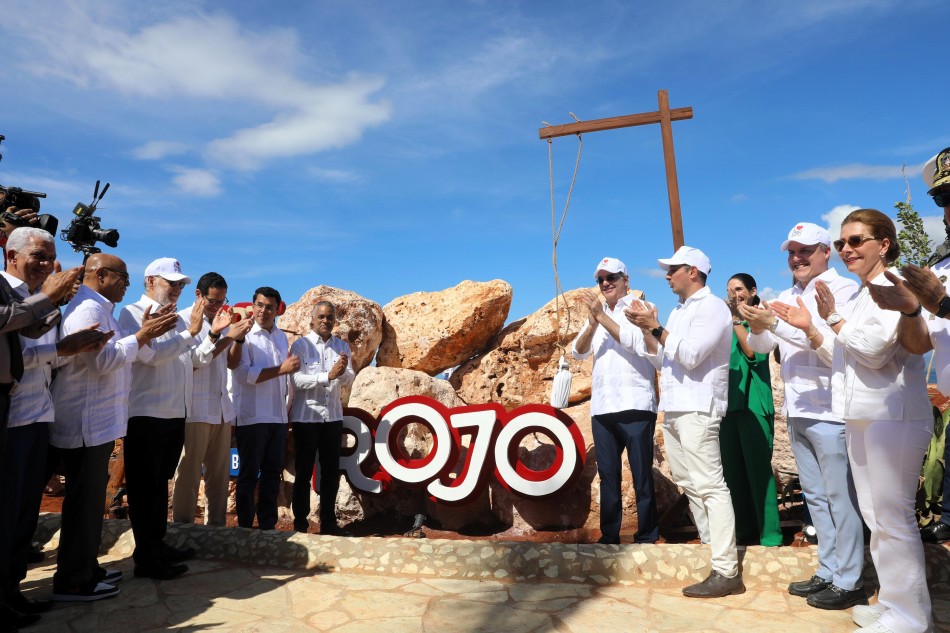 Presidente Abinader cumple su promesa a Pedernales y al sur con la inauguraci&oacute;n de puerto tur&iacute;stico y recibimiento de primer crucero