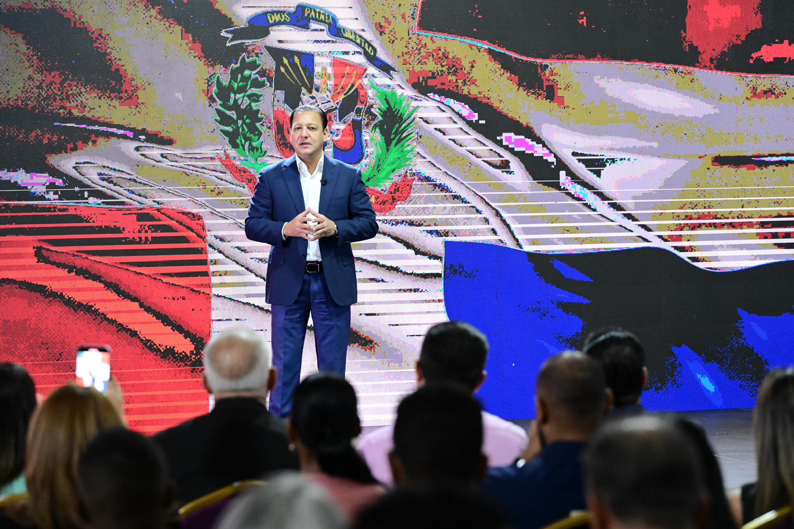 Abel Martinez presenta su Plan de Transformaci&oacute;n y Rescate del Sistema de Salud