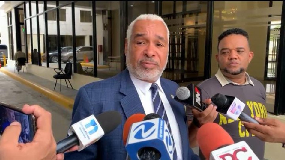 Camacho cree construcci&oacute;n de aulas m&oacute;viles en v&iacute;speras de inicio a&ntilde;o escolar es un monumento a la ineptitud 