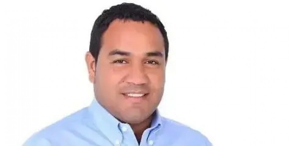 Envían a prisión regidor acusado violación
