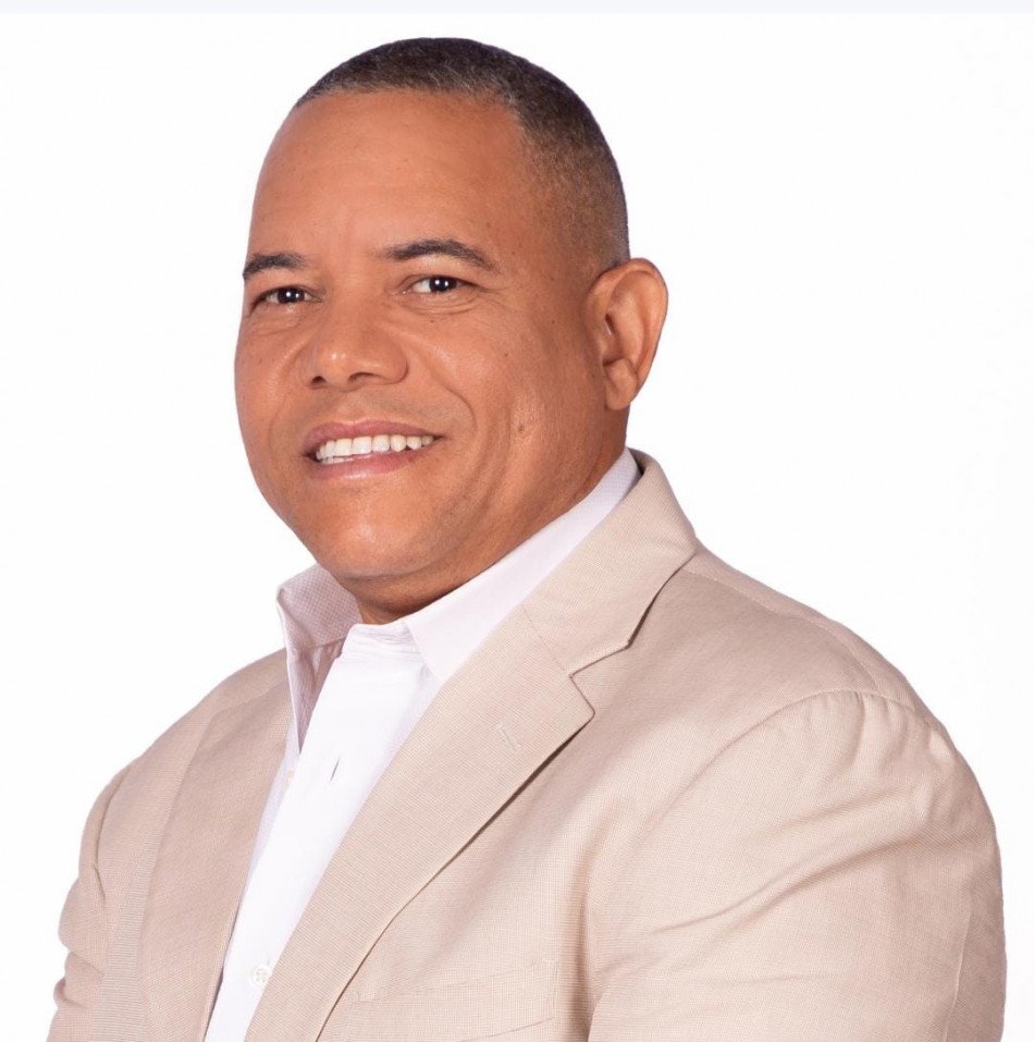 Mario Villa Regidor Santo Domingo Este felicita al Tribunal Electoral y Municipal