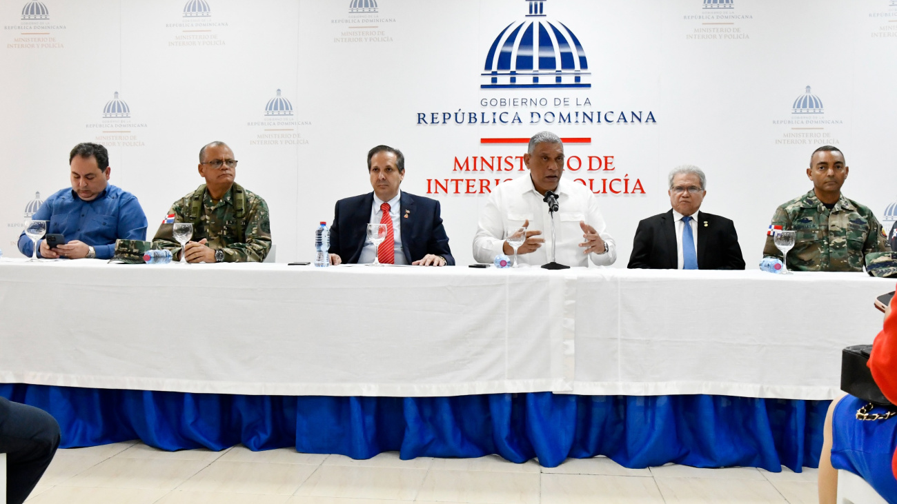 Reservas militares y polic&iacute;as garantizar&aacute;n seguridad en hospitales
