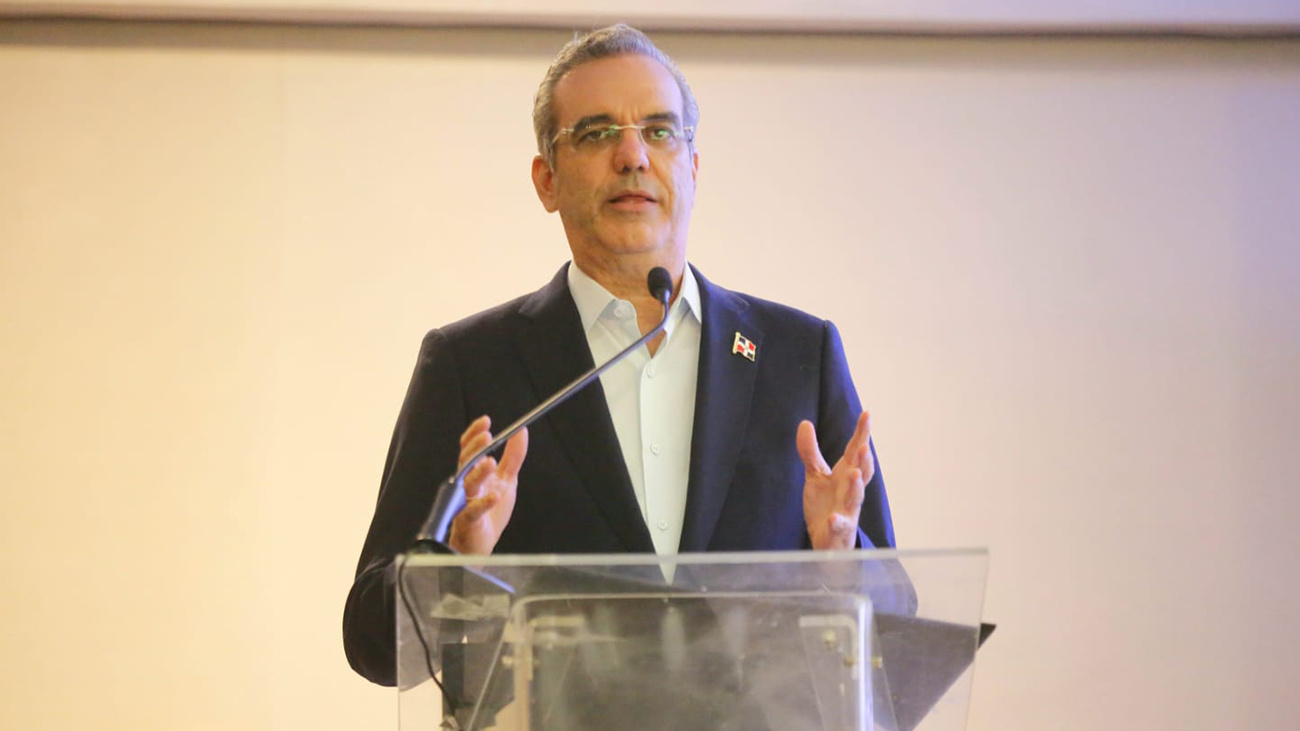 "Se cae" internet durante la presentaci&oacute;n de programas de seguridad tecnol&oacute;gica encabezado por Abinader