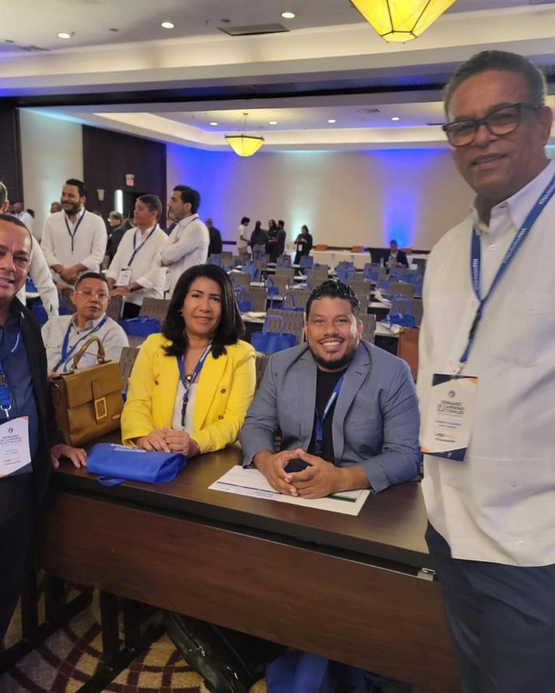  Evelyn Fern&aacute;ndez es un privilegio asistir al seminario sobre campa&ntilde;as electorales