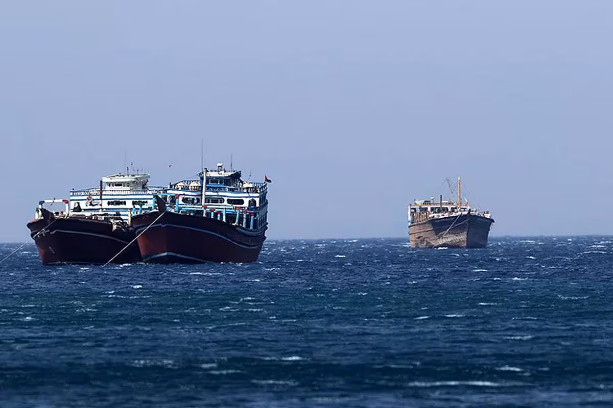 Ir&aacute;n advierte que los buques que crucen el estrecho de Ormuz "se enfrentar&aacute;n a graves consecuencias"