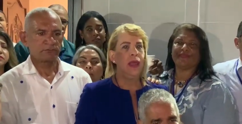 Laura S&aacute;nchez Jim&eacute;nez gana elecciones del Colegio de Notarios
