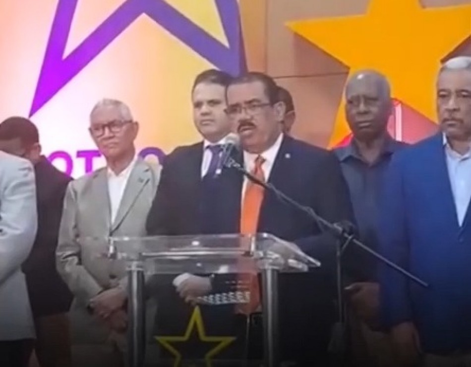 PLD advierte pérdidas de productores de pollo mientras consumidores pagan precios elevados