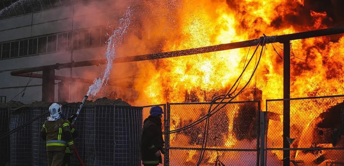 Rusia ha destruido un tercio de centrales ucranianas, dice Zelenski