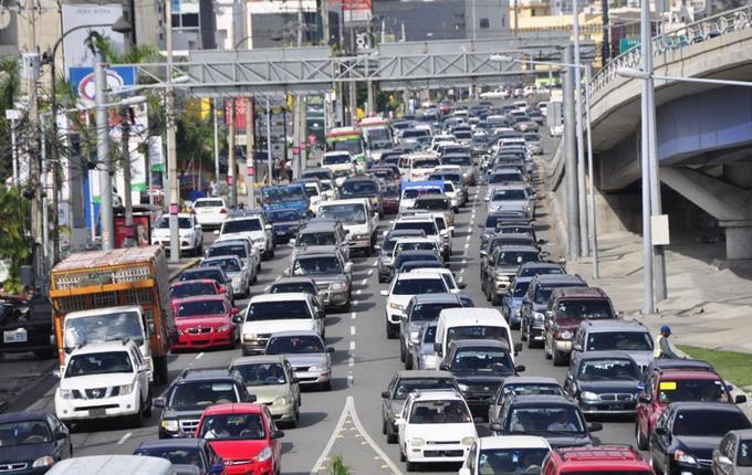 El parque vehicular registra 5,463,996 unidades