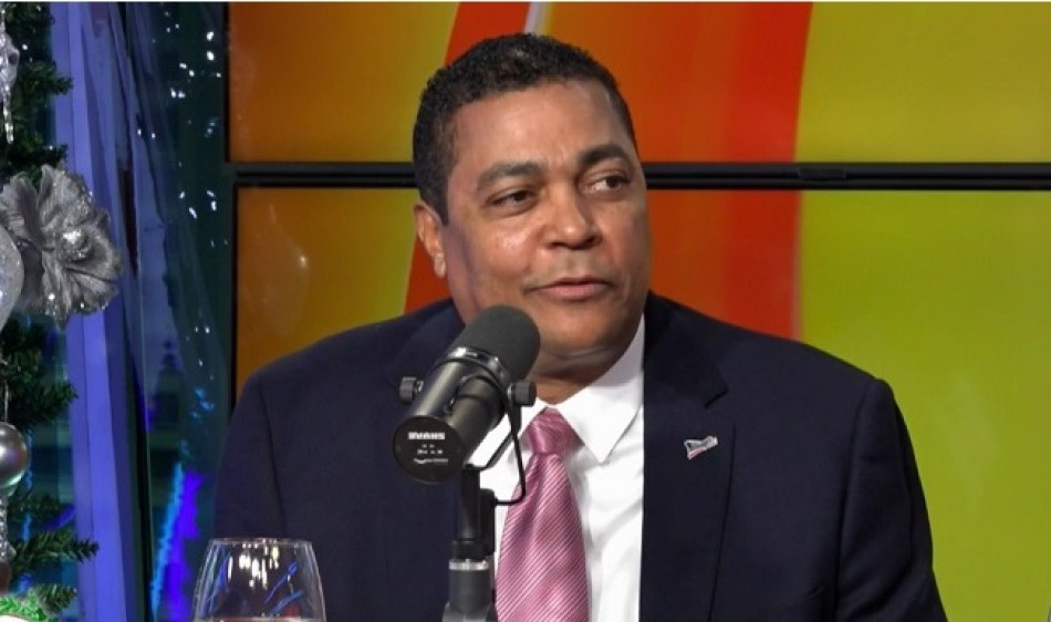 D&acute;Aza niega que Abinader est&eacute; comprando Alcaldes opositores