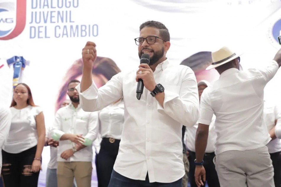 Welinton Grull&oacute;n declara que Carolina Mej&iacute;a ganar&aacute; por encima del 65% en el DN