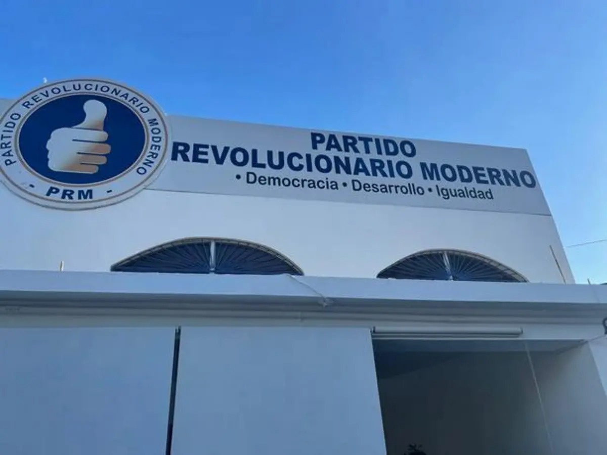 Rechazan acusados de presunta corrupci&oacute;n dirijan al PRM en Santo Domingo Este